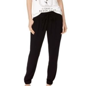 Aritizia Talula Black Jogger